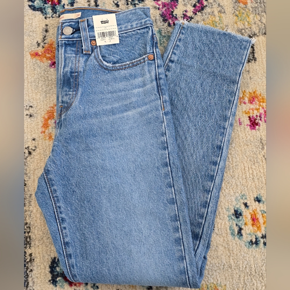 Women's levis wedgie fit high rise jeans 24